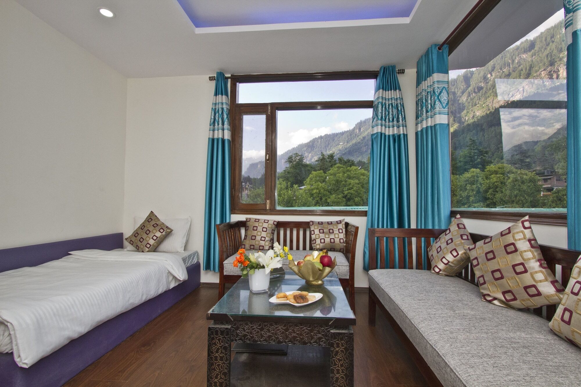 Hotel Rock Sea Manāli Dış mekan fotoğraf